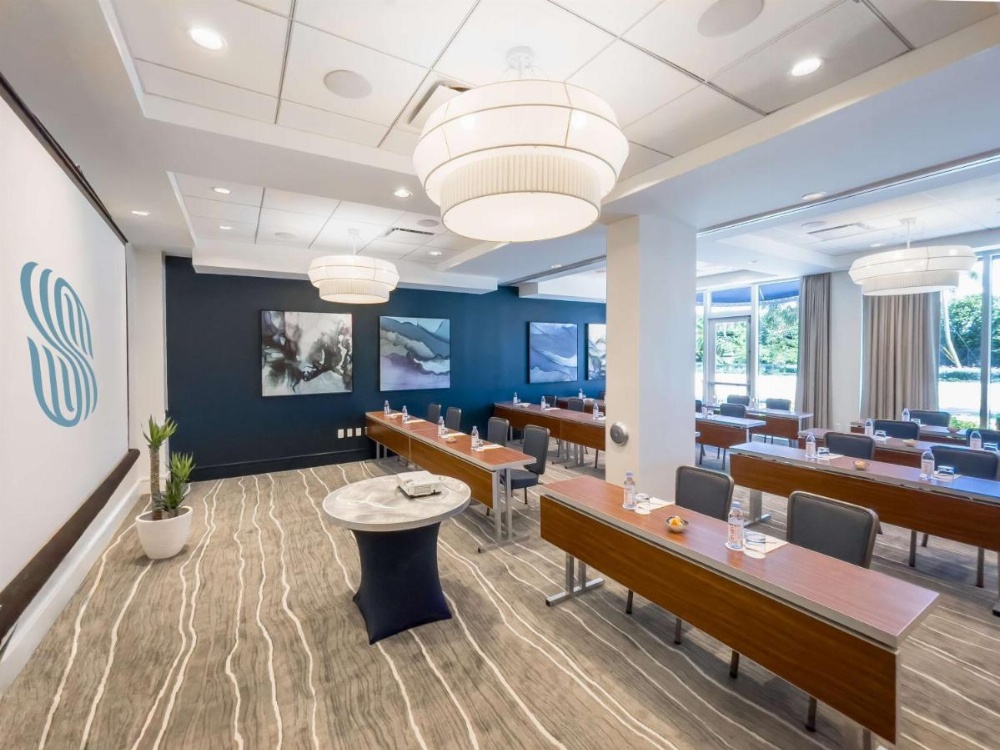 Sonesta Fort Lauderdale Beach